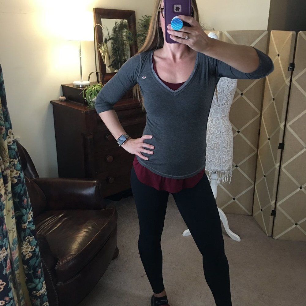 Hollister Quarter Length Shirt - Picture 7 of 9